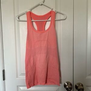 🆕Lululemon Athletica Size 4 Tank Top
